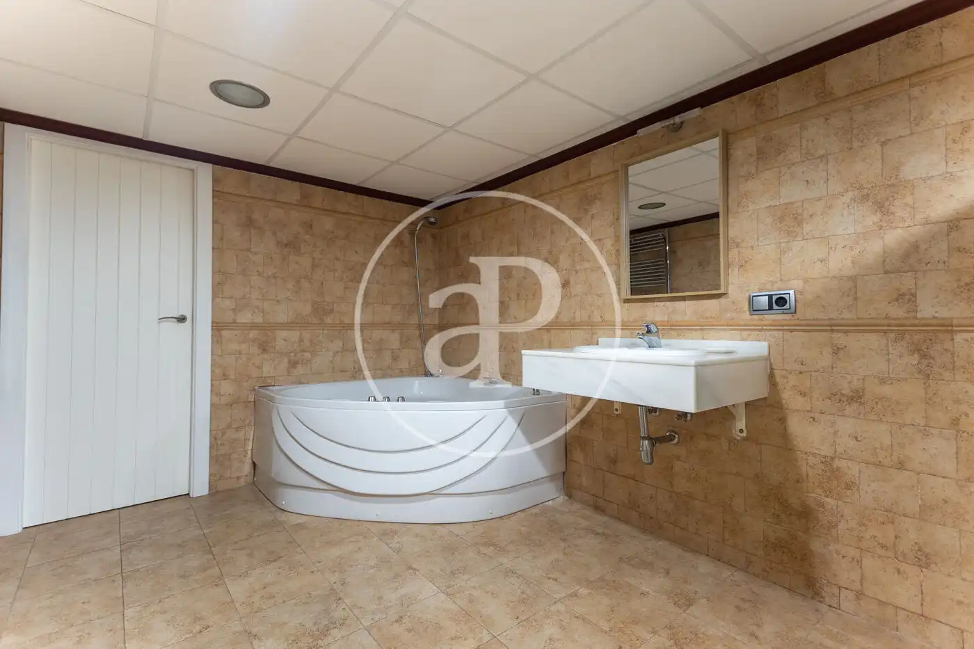 Casa adosada en venta en La Cañada