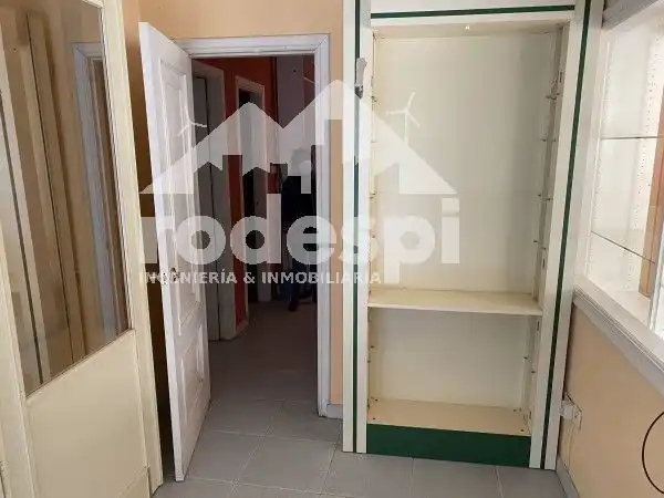 Commercial properties for rent in Arbo