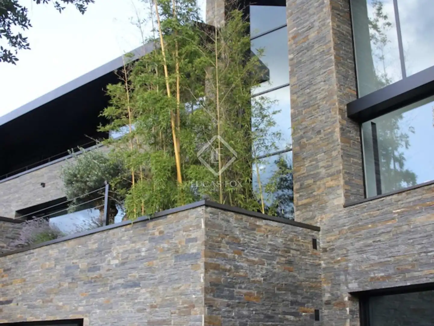 Vista exterior de Casa o chalet en venta en Sant Julià de Lòria con Calefacción, Jardín privado y Parquet