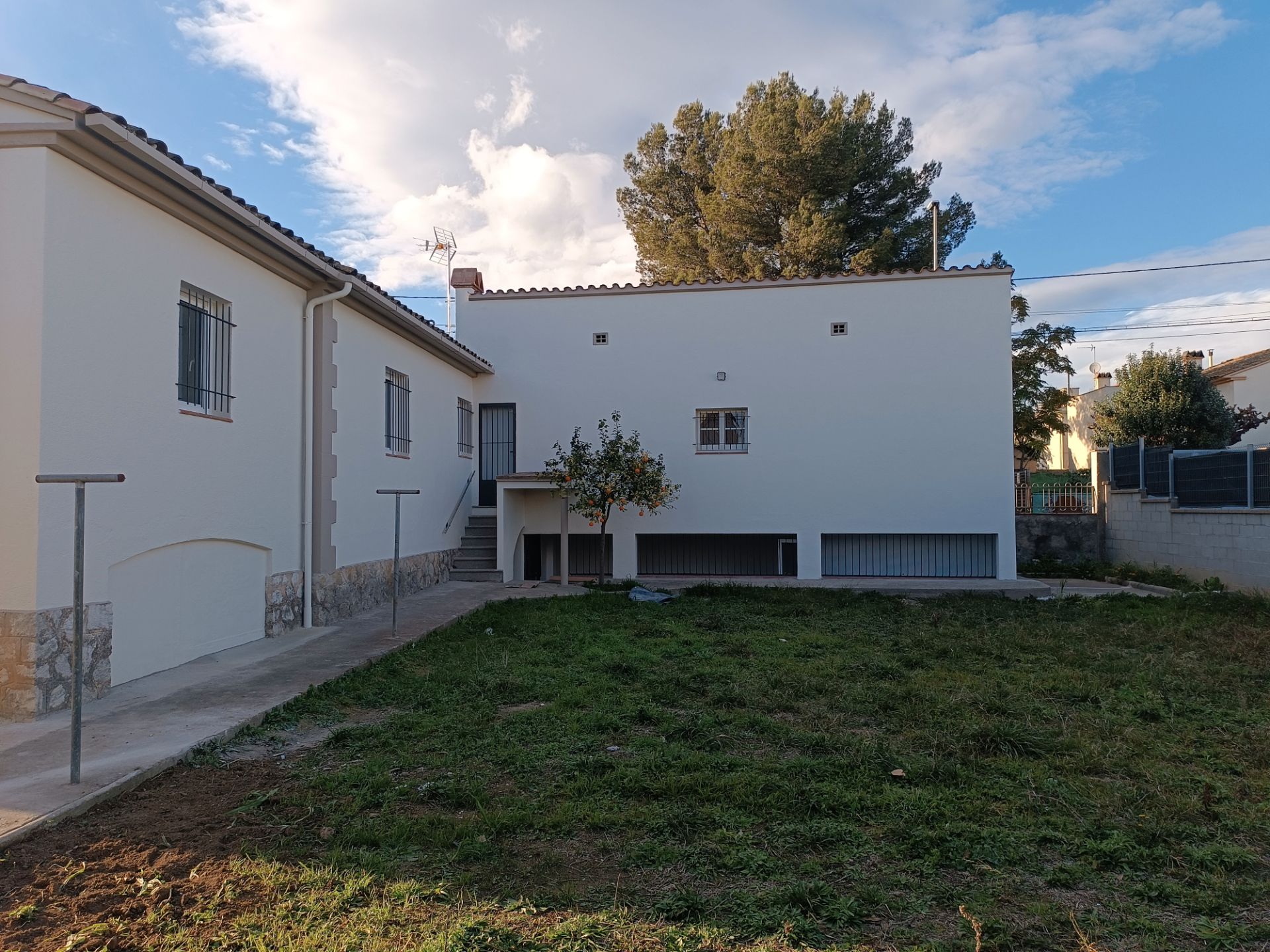 Vista exterior de Casa o chalet de alquiler en Banyoles con Calefacción y Jardín privado