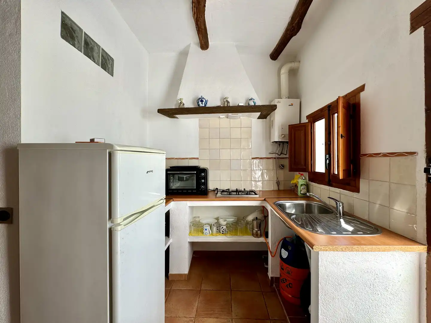 Cocina de Terreno en venta en Alpujarra de la Sierra
