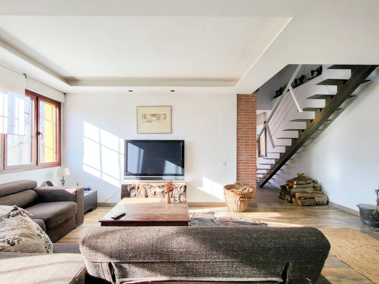 Living room of House or chalet for sale in Muntanyola  with Heating, Private garden and Parquet flooring