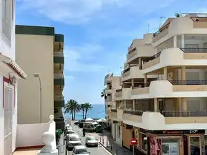 Vista exterior de Casa adosada de lloguer en Almuñécar amb Terrassa, Moblat i Balcó
