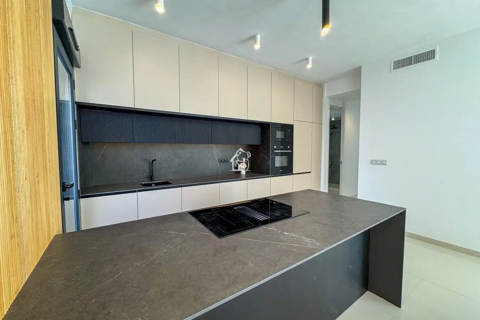 Cocina de Casa o chalet en venta en San Miguel de Salinas con Aire acondicionado, Jardín privado y Terraza