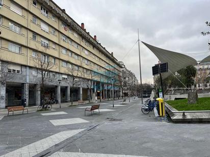 Local de lloguer a José Maria Sert Plaza, Antiguo, Donostia - San Sebastián