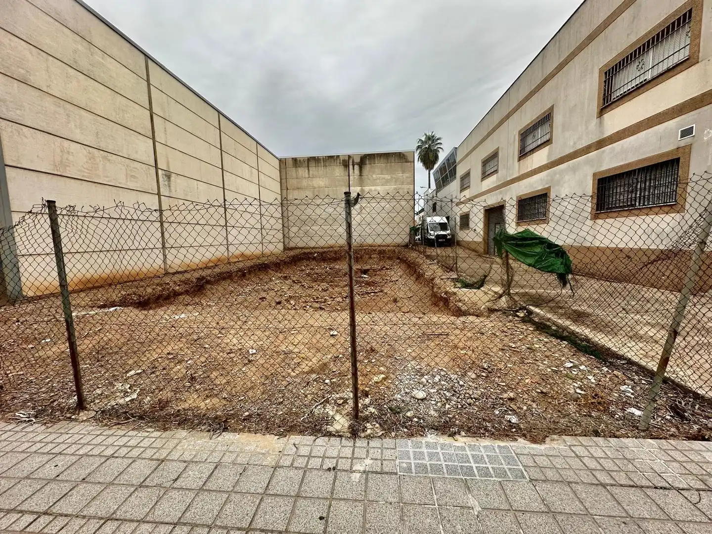 Terreno industrial en venta en Paraíso Arenal - La Colina