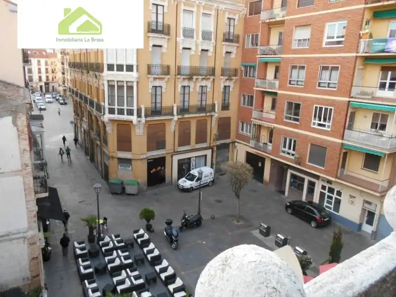 Vista exterior de Casa o chalet en venta en Zamora Capital  con Calefacción, Terraza y Trastero
