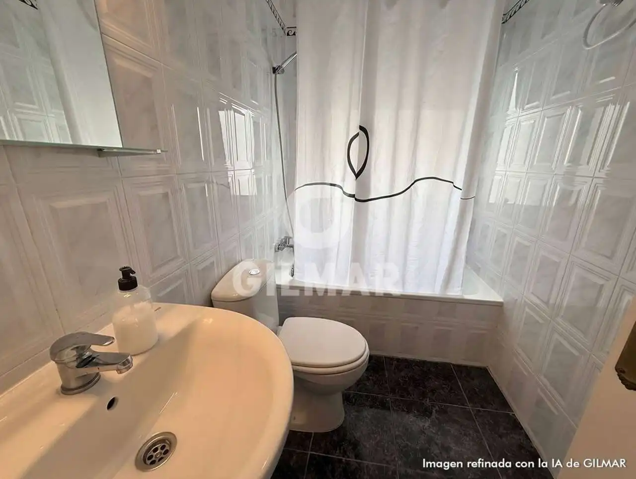 Baño de Apartamento en venta en Adeje con Amueblado