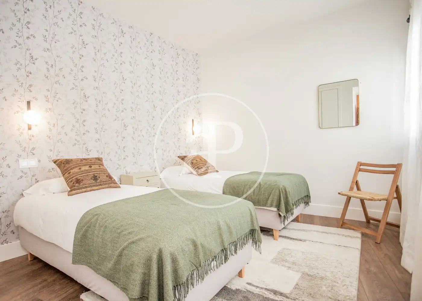 Habitación de Piso de alquiler en Madrid con Aire acondicionado, Calefacción y Amueblado