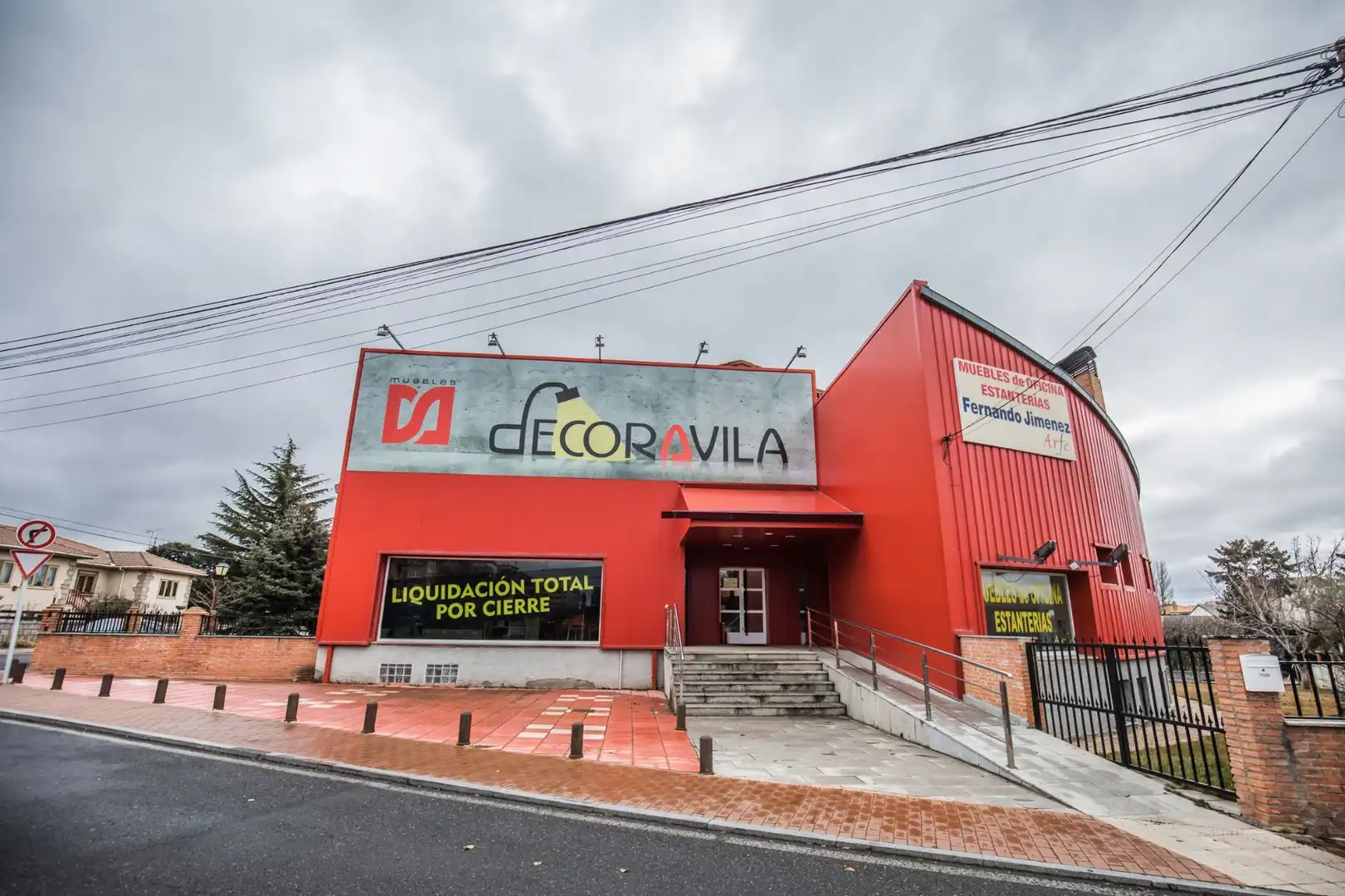 Geschaftsraum zur Miete in Ávila mit Klimaanlage und Terrasse