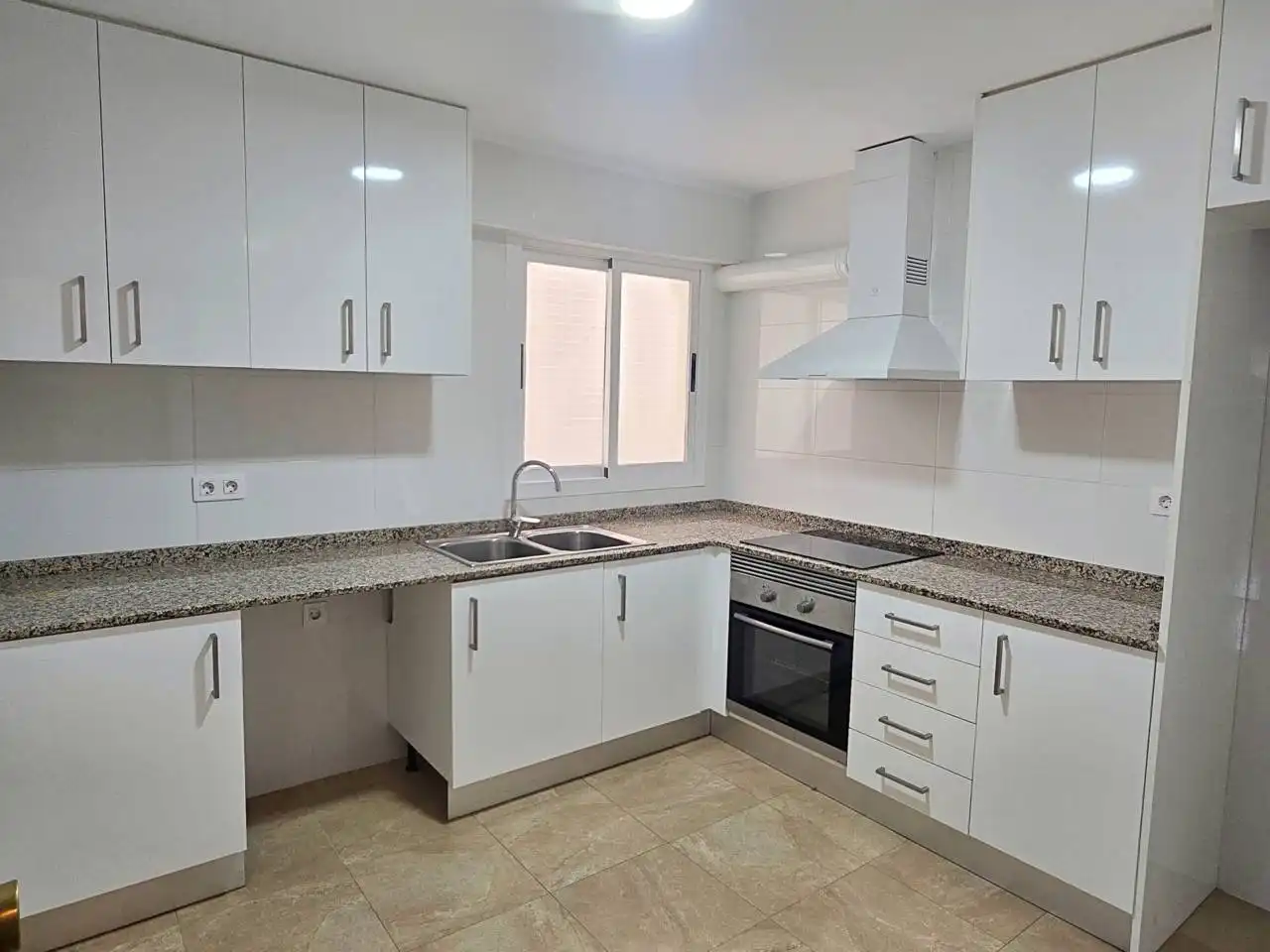 Cocina de Piso en venta en Campanar