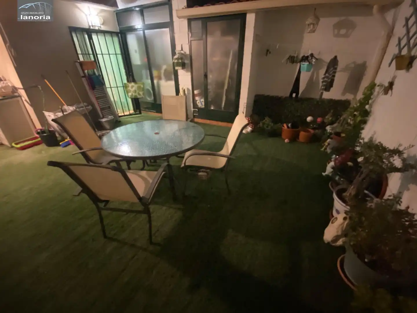 Terrassa de Casa adosada en venda en Albacete amb Aire condicionat, Calefacció i Jardí privat