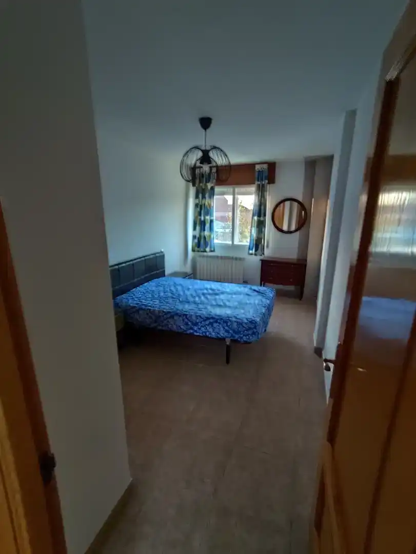 Bedroom of Flat for rent in Cistérniga  with Furnished