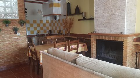 Foto 4 de Casa adosada en venta en Hellín, Albacete