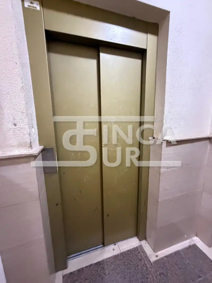 Bany de Pis en venda en Roquetas de Mar