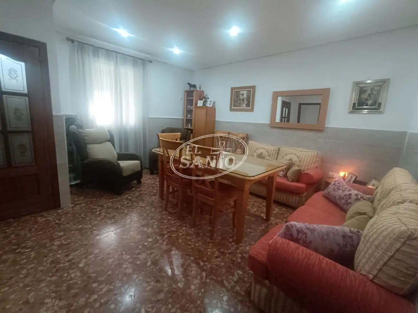 Casa in vendita a SECUNDA ROMANA