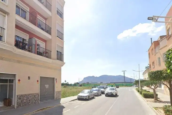 Vista exterior de Garaje de alquiler en Albatera