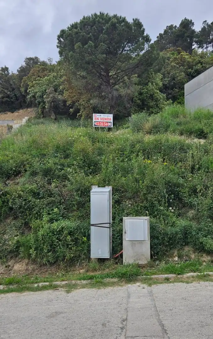 Terreny residencial en venda a Montagut i Oix, imagen 3