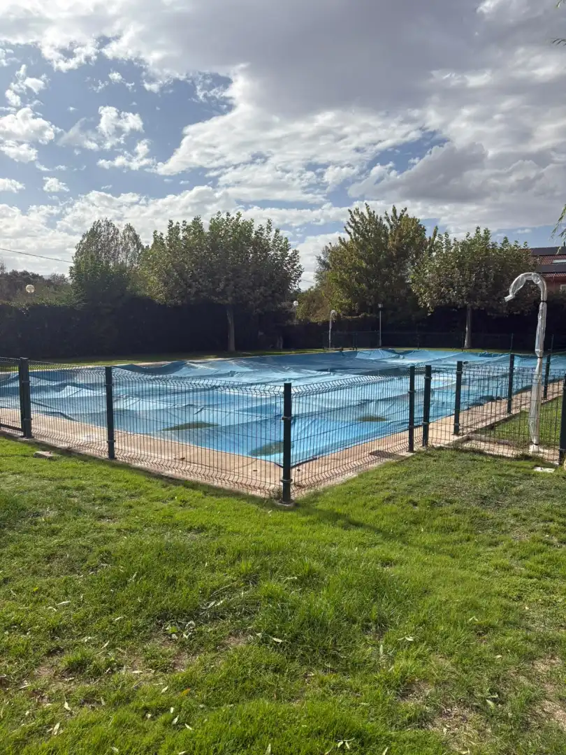 Flat with terrace for sale in Calle la Chopera