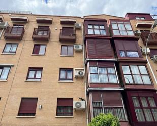 Vista exterior de Pis en venda en  Madrid Capital amb Aire condicionat, Calefacció i Jardí privat