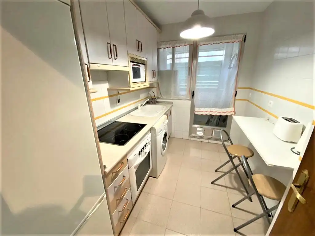 Cocina de Piso de alquiler en Cáceres con Amueblado