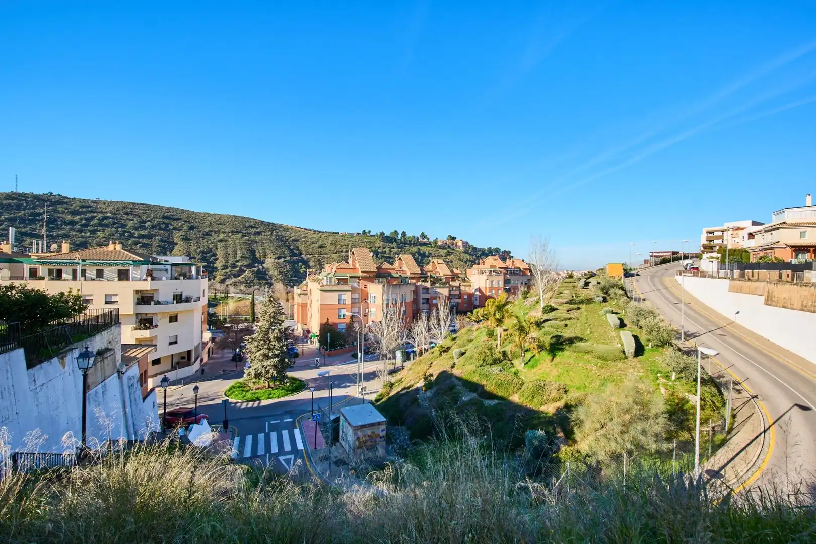 Vista exterior de Residencial en venda en Granada
