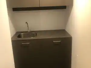 Cuina de Local de lloguer en Barcelona amb Aire condicionat i Parquet