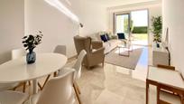 Sala d'estar de Planta baixa en venda en Marbella amb Aire condicionat i Piscina