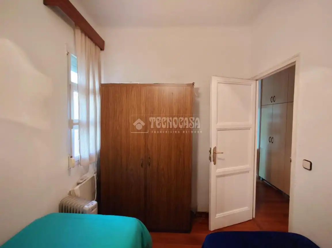 Dormitori de Pis en venda en Madrid