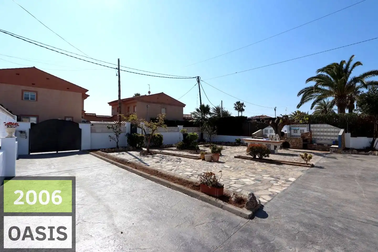 Vista exterior de Casa o chalet en venta en Mont-roig del Camp con Aire acondicionado y Jardín privado