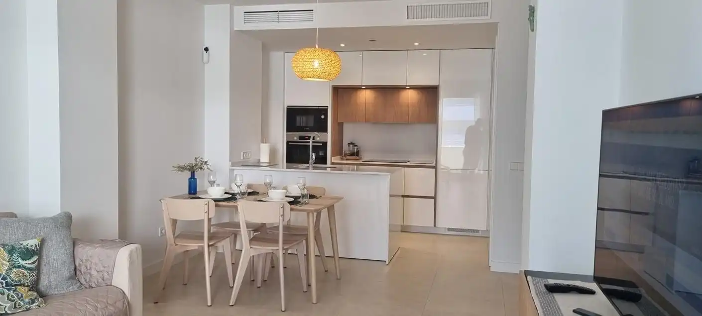 Cuina de Apartament de lloguer en Vélez-Málaga amb Aire condicionat, Calefacció i Terrassa
