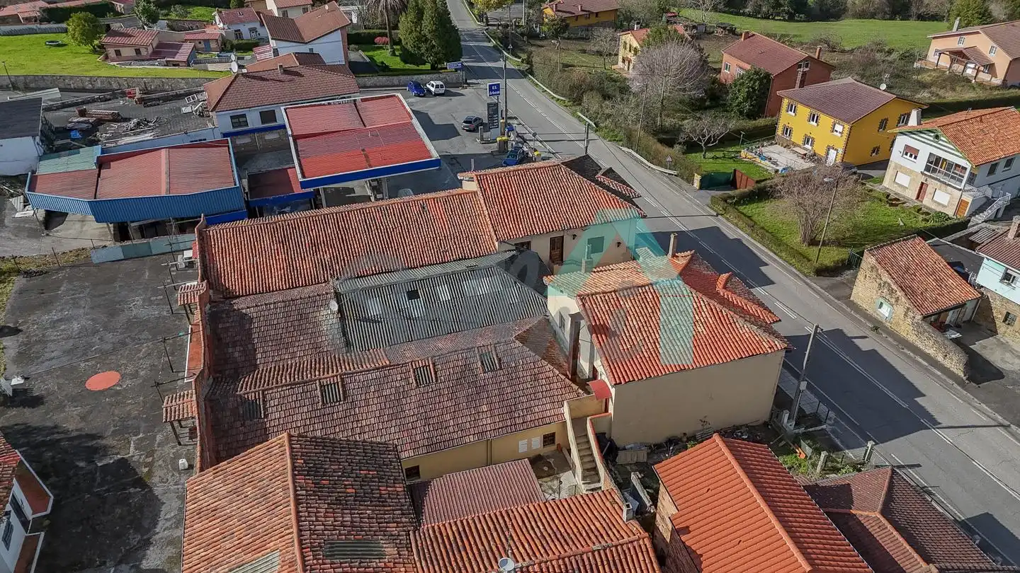 Exterior view of Buildings for sale in Oviedo 