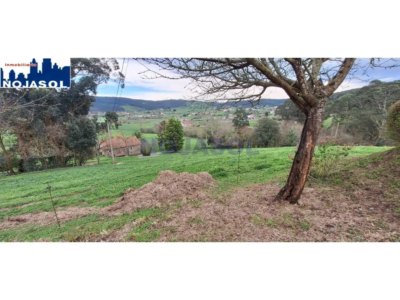 Houses for sale in Bareyo  with Private garden and Furnished