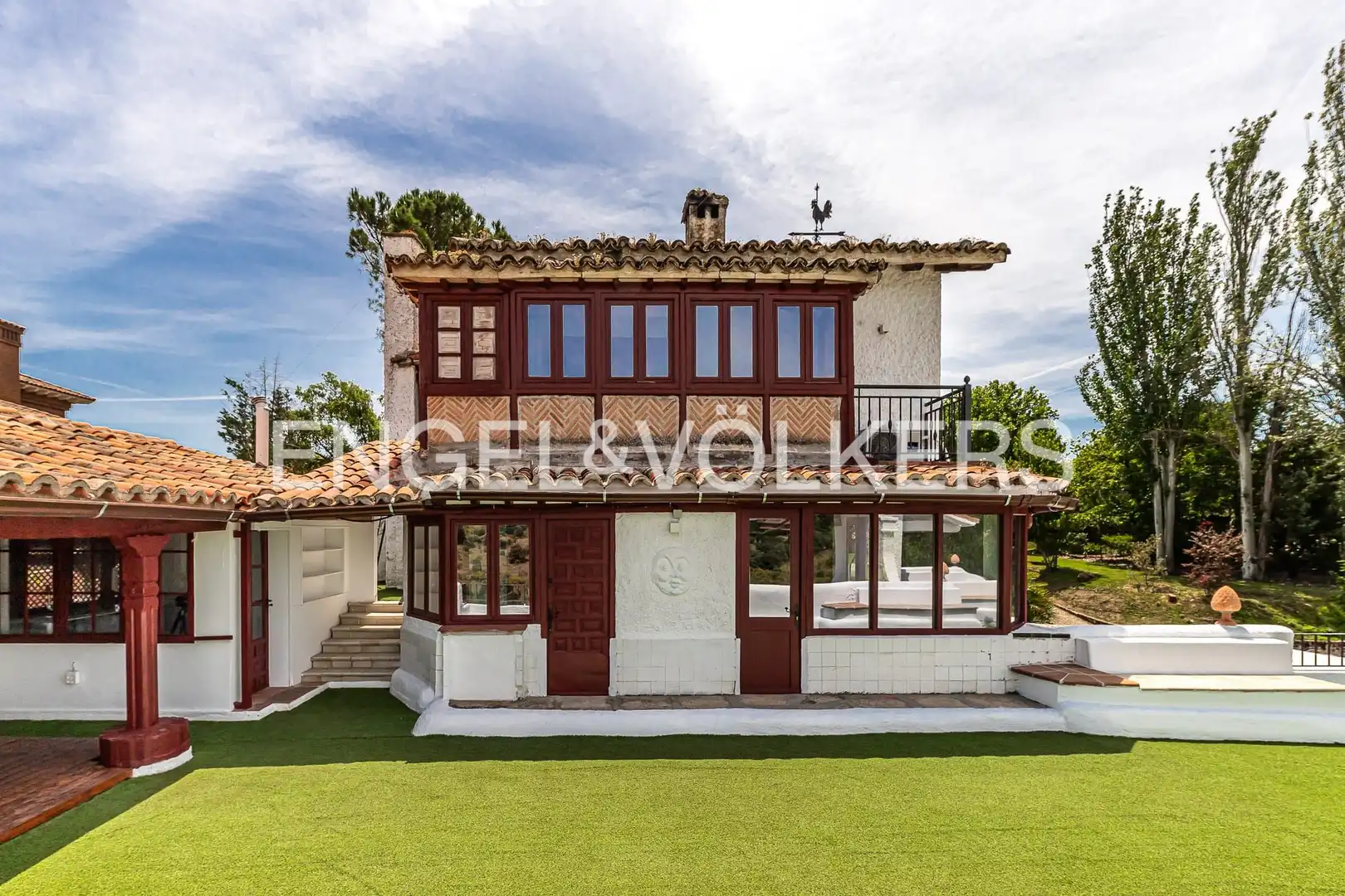 Vista exterior de Casa o chalet de alquiler en Las Rozas de Madrid con Calefacción, Jardín privado y Terraza