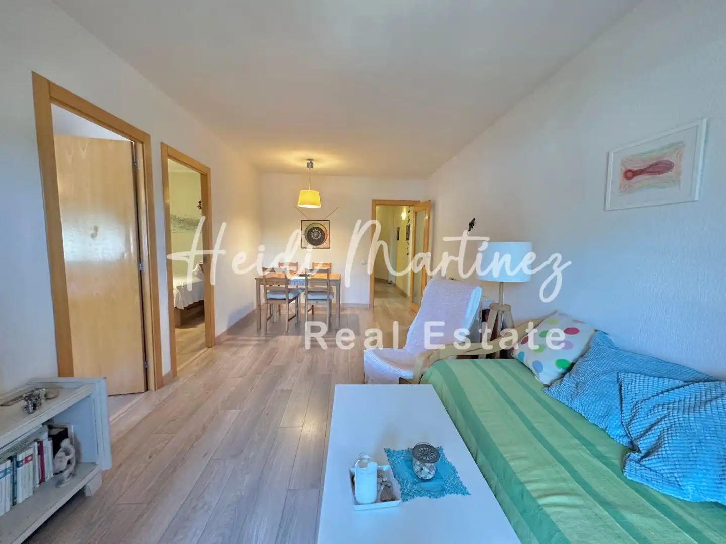 Sala de estar de Piso en venta en Cervelló con Calefacción y Balcón