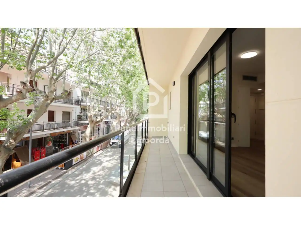 Exterior view of Flat for sale in Llançà  with Air Conditioner, Heating and Parquet flooring