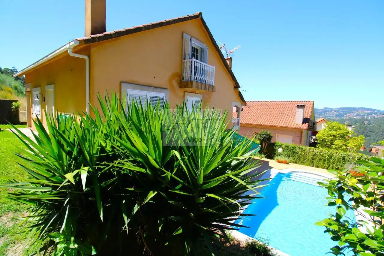 Vista exterior de Casa o chalet en venta en Mos con Calefacción, Jardín privado y Trastero