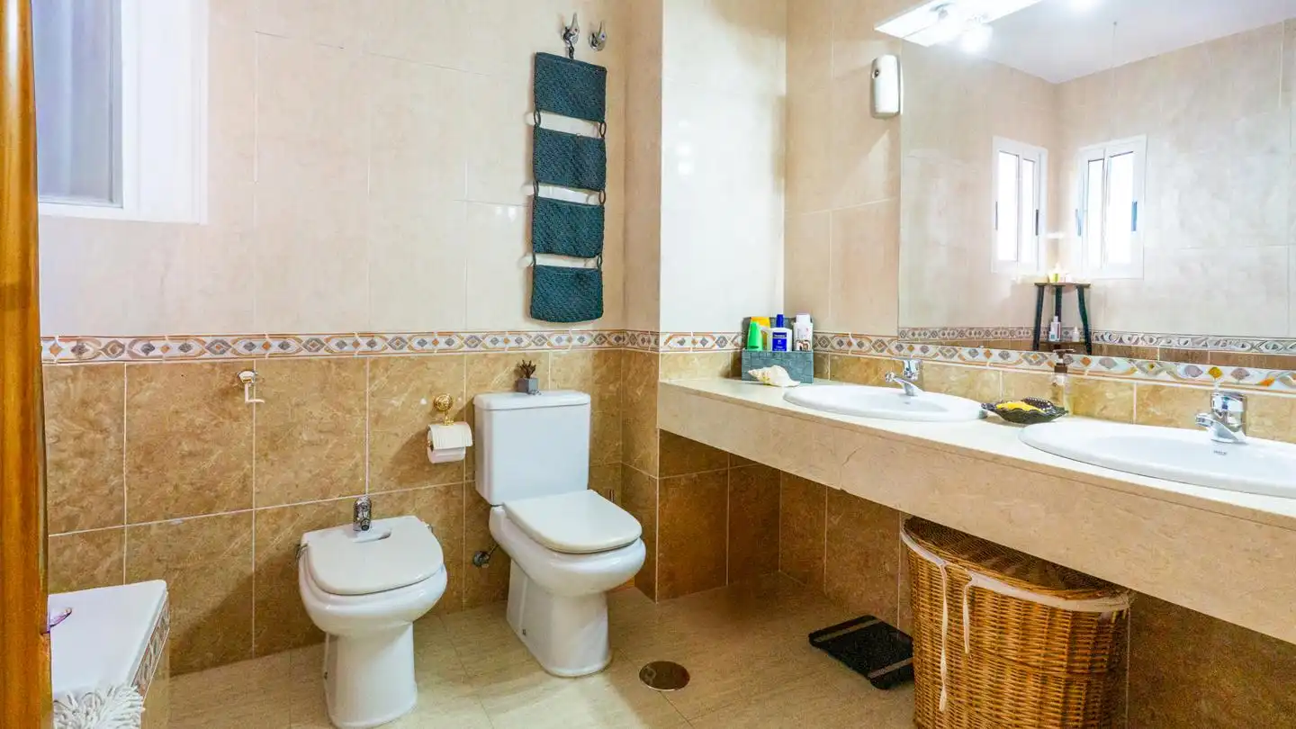 Bathroom of Detached homes for sale in Santa Pola  with Air Conditioner, Terrace and Swimming Pool