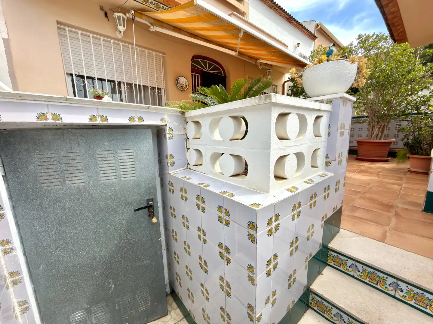 Balcony of Houses for sale in Torrent  with Air Conditioner, Heating and Private garden