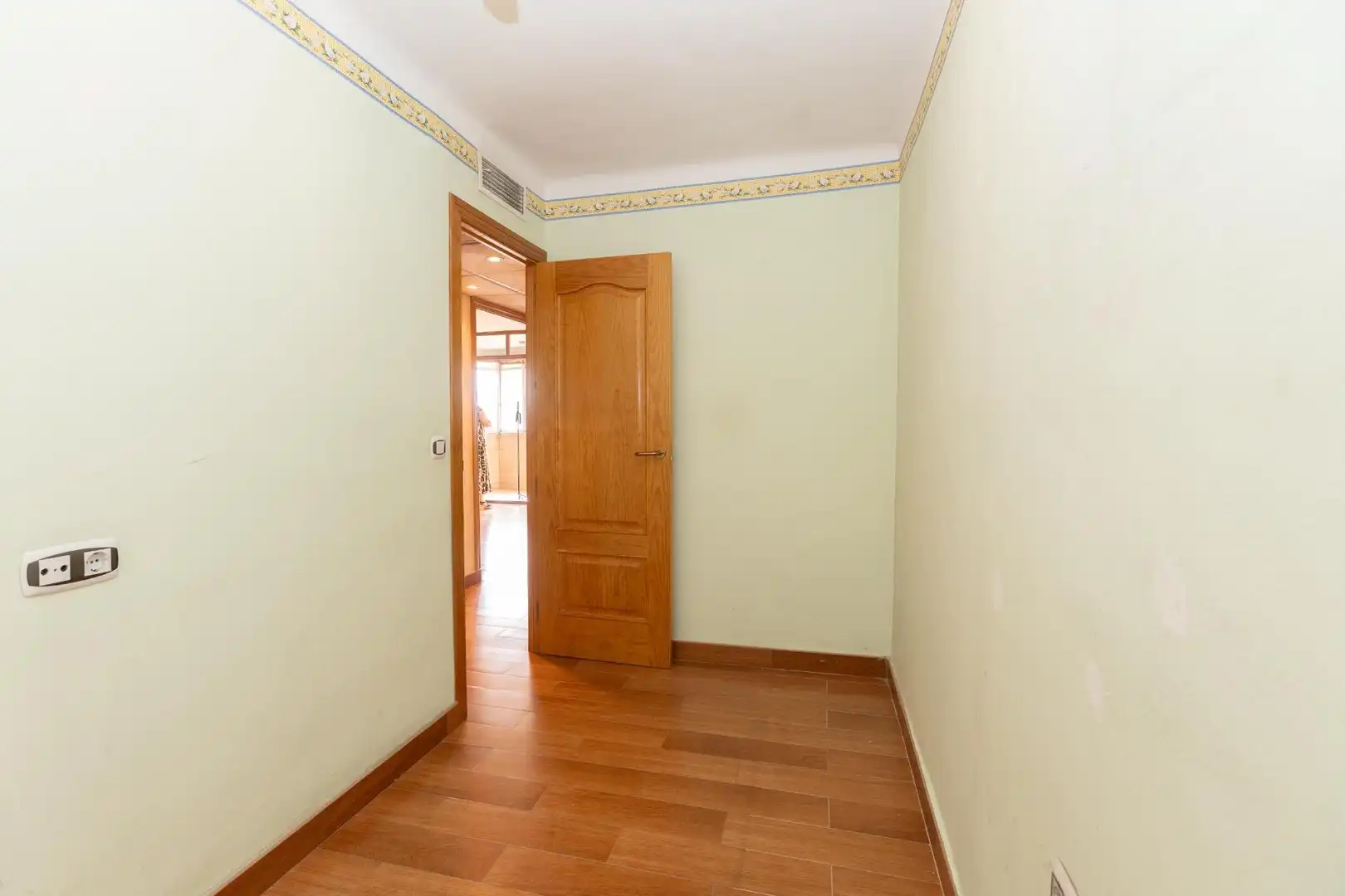 Piso en venta en Málaga con Aire acondicionado, Parquet y Alarma