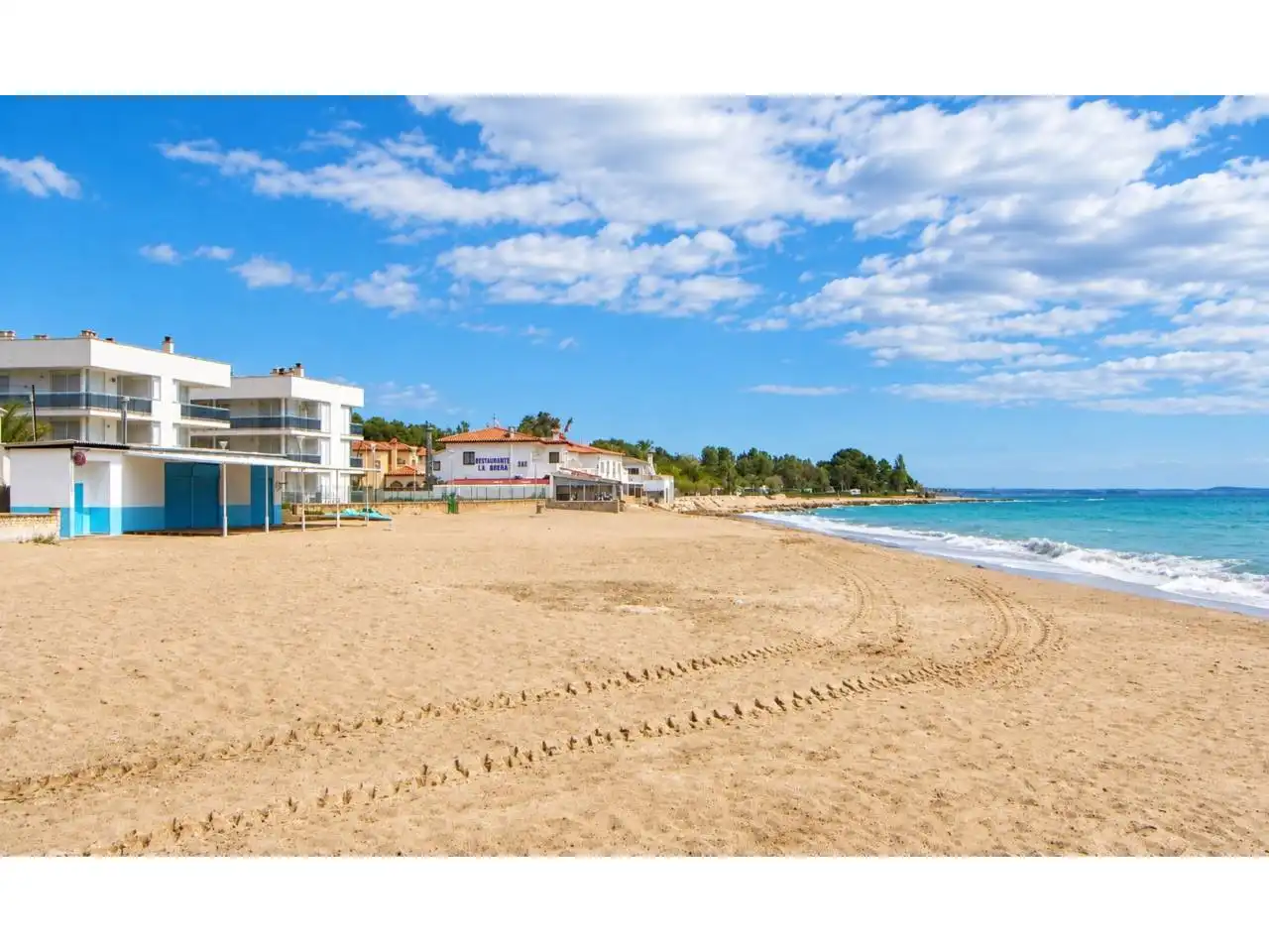 Chalet con piscina en venta en Calle gardènies 1, imagen 16
