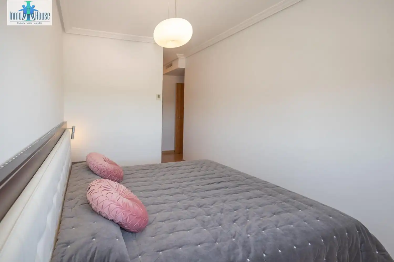 Habitación de Piso en venta en Albacete con Aire acondicionado, Calefacción y Trastero