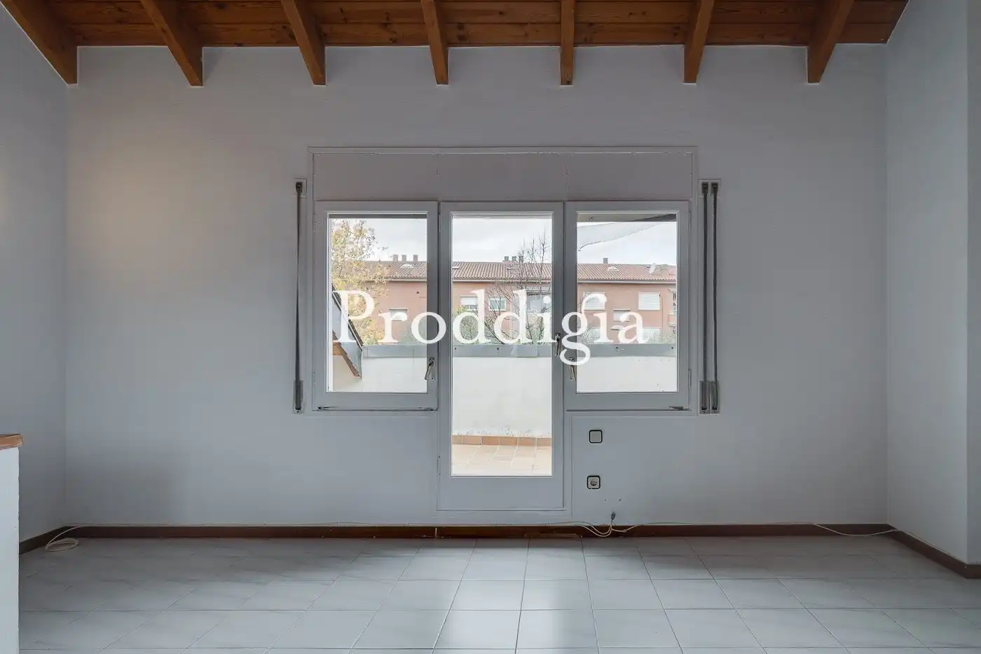 Sala d'estar de Casa adosada de lloguer en Sant Cugat del Vallès amb Aire condicionat, Calefacció i Terrassa