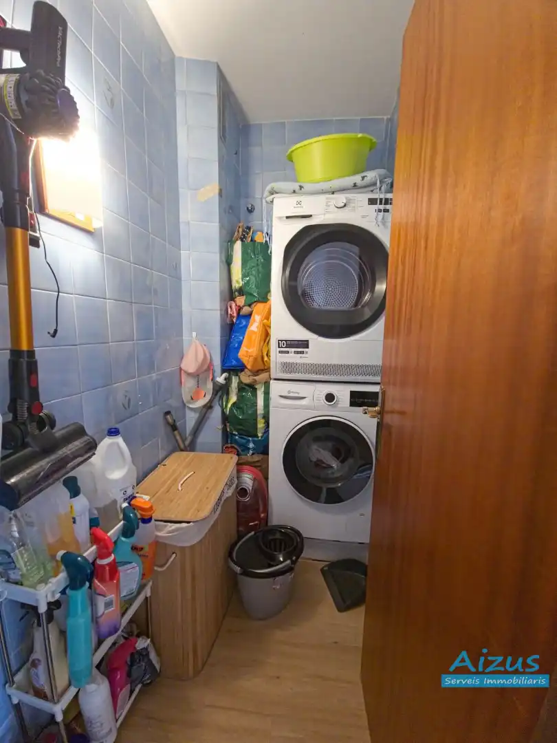 Piso en venta en Sentmenat con Aire acondicionado, Calefacción y Terraza