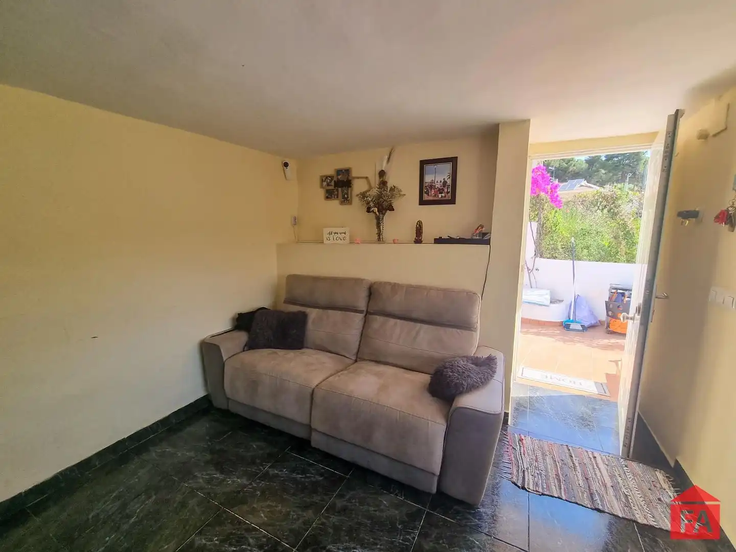 Sala de estar de Casa o chalet en venta en Bellvei con Terraza