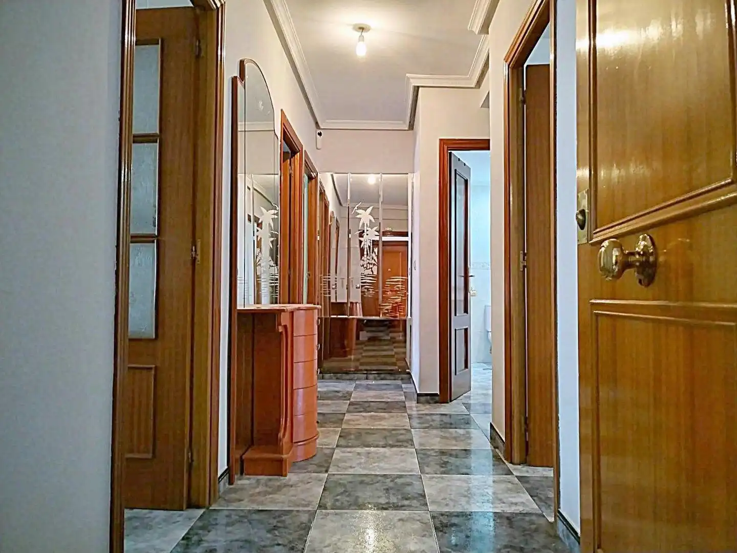 Flat with terrace for sale in Centro