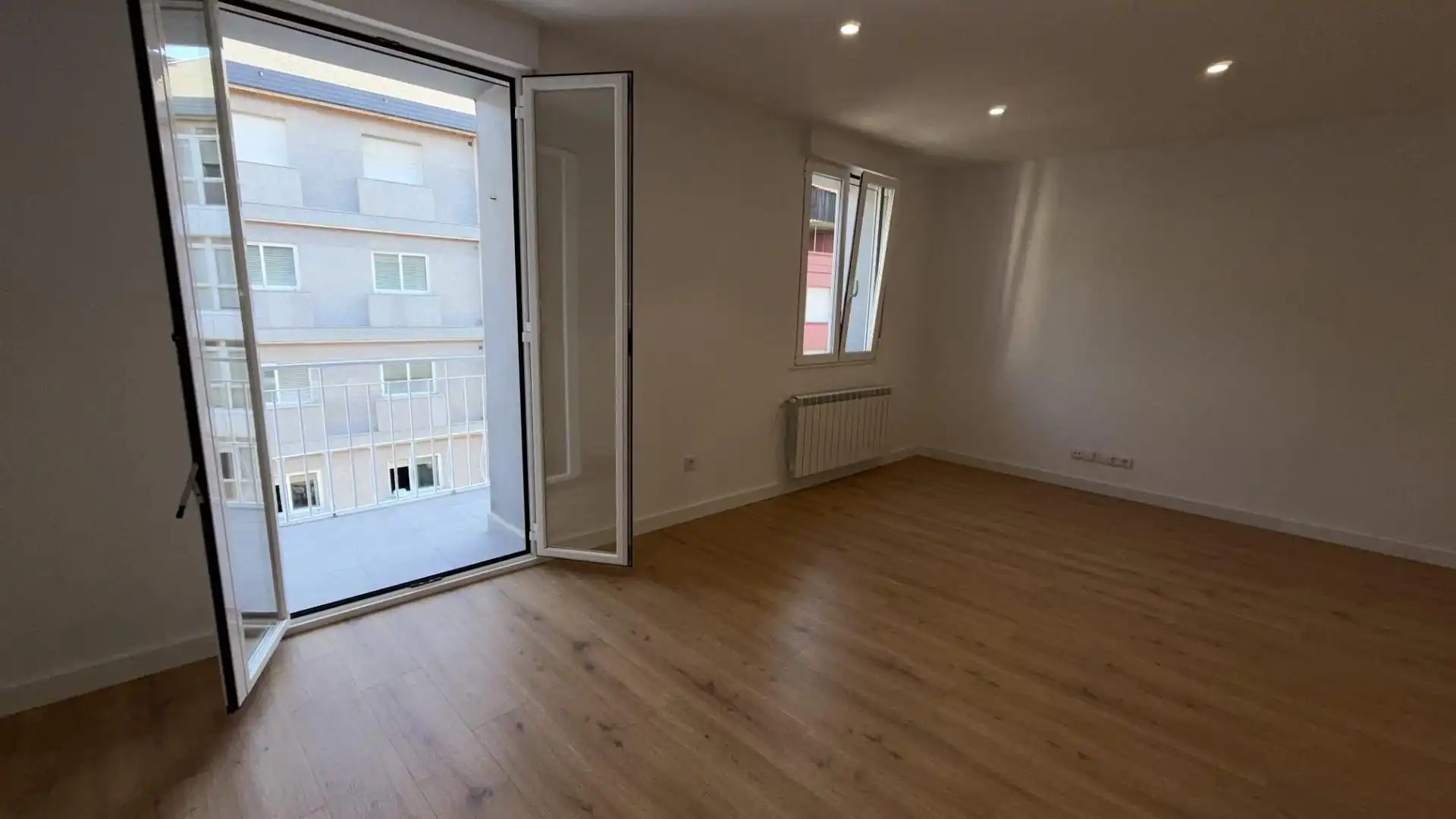 Piso con terraza en venta en Avenida BUENOS AIRES, imagen 11