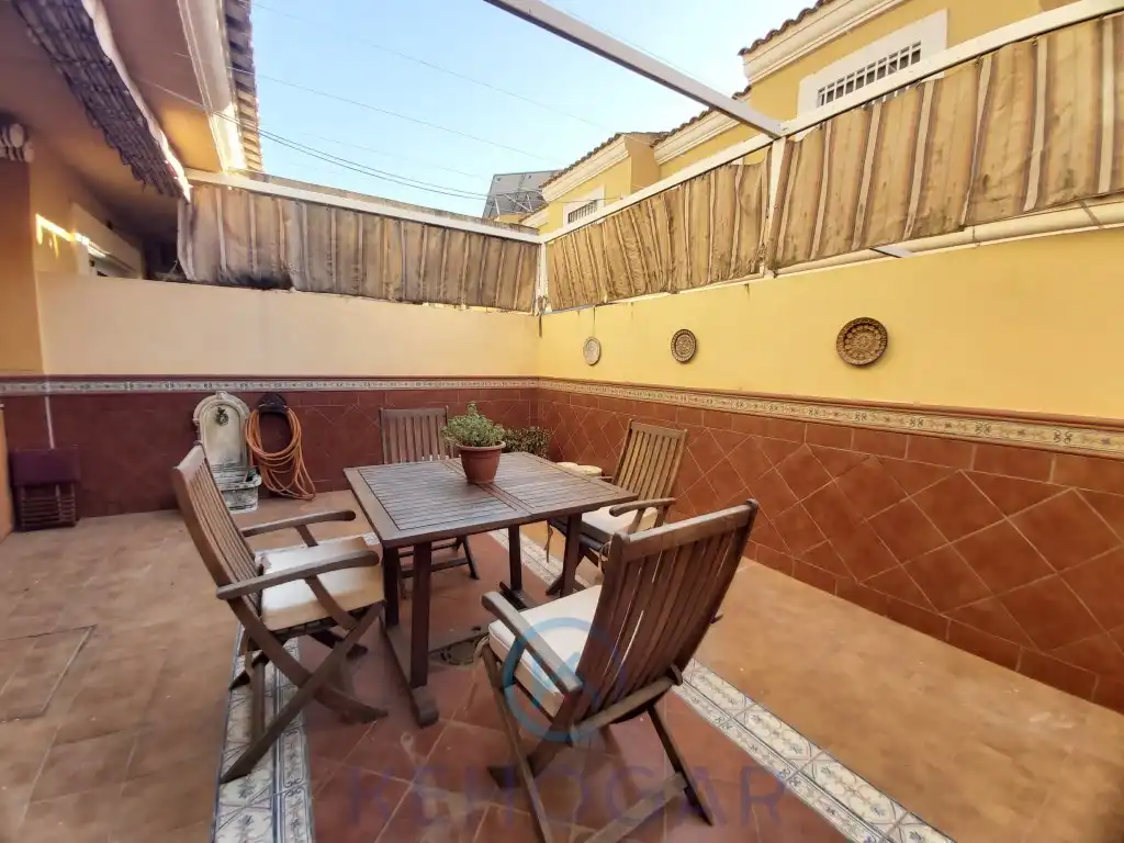 Terrassa de Casa o xalet en venda en Dos Hermanas