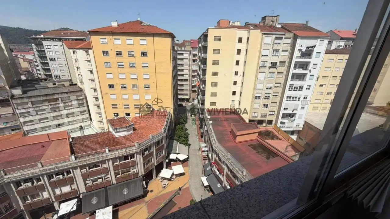 Exterior view of Flat for sale in Ourense Capital   with Heating, Parquet flooring and Balcony