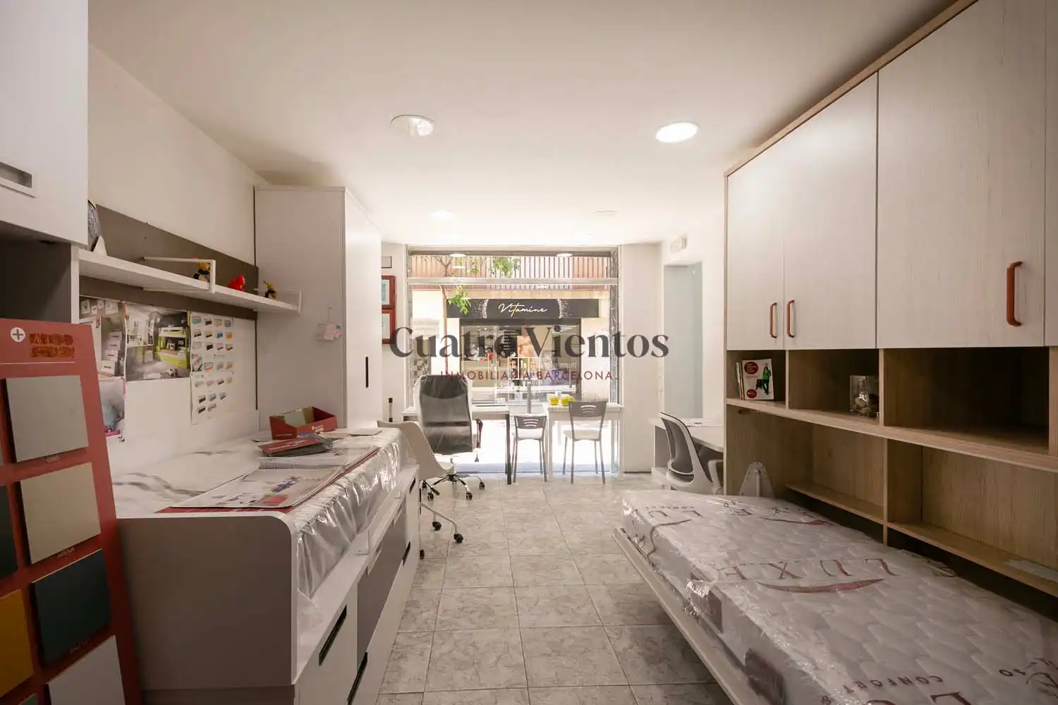 Habitación de Local en venta en Barcelona con Terraza